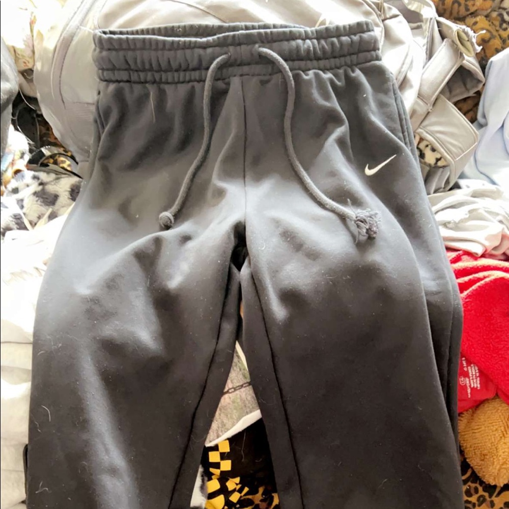 nike dri-fit joggers